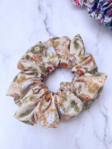 Cabbage Scrunchie